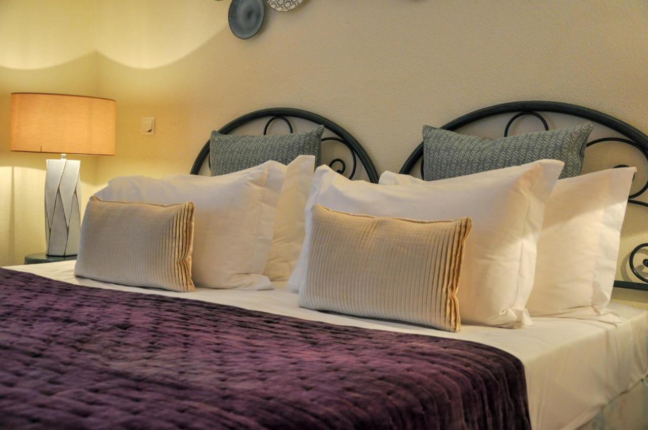 Casa Silwa - Chic 2Br Townhouse Duplex, 5Min To Beach & Pool Ferragudo (Faro) Exterior foto