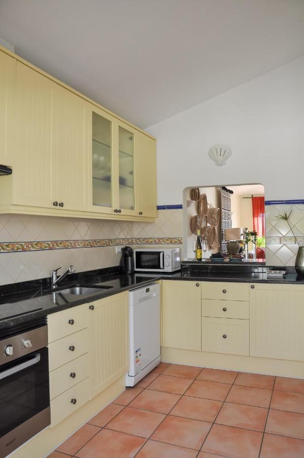 Casa Silwa - Chic 2Br Townhouse Duplex, 5Min To Beach & Pool Ferragudo (Faro) Exterior foto